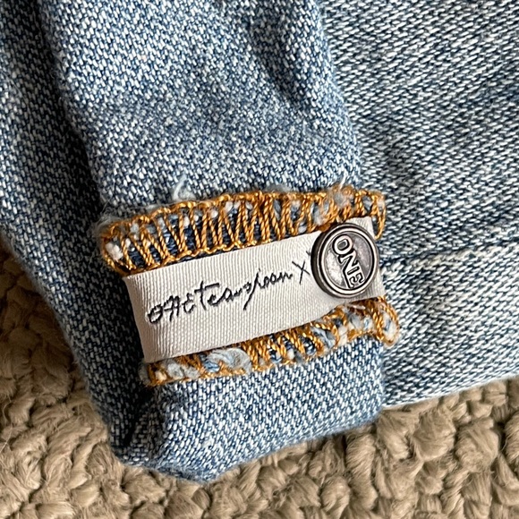 One Teaspoon High Waist Bandit Shorts - Never been worn - Picture 3 of 11